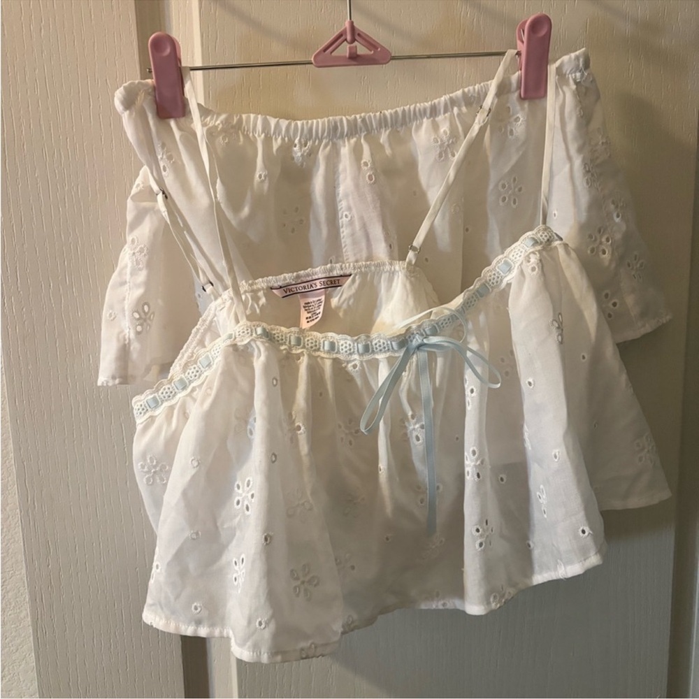 Victoria's Secret White Eyelet Off-Shoulder Crop Top